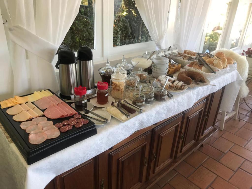 Pousada Chateau Colinas Campos do Jordão Εξωτερικό φωτογραφία